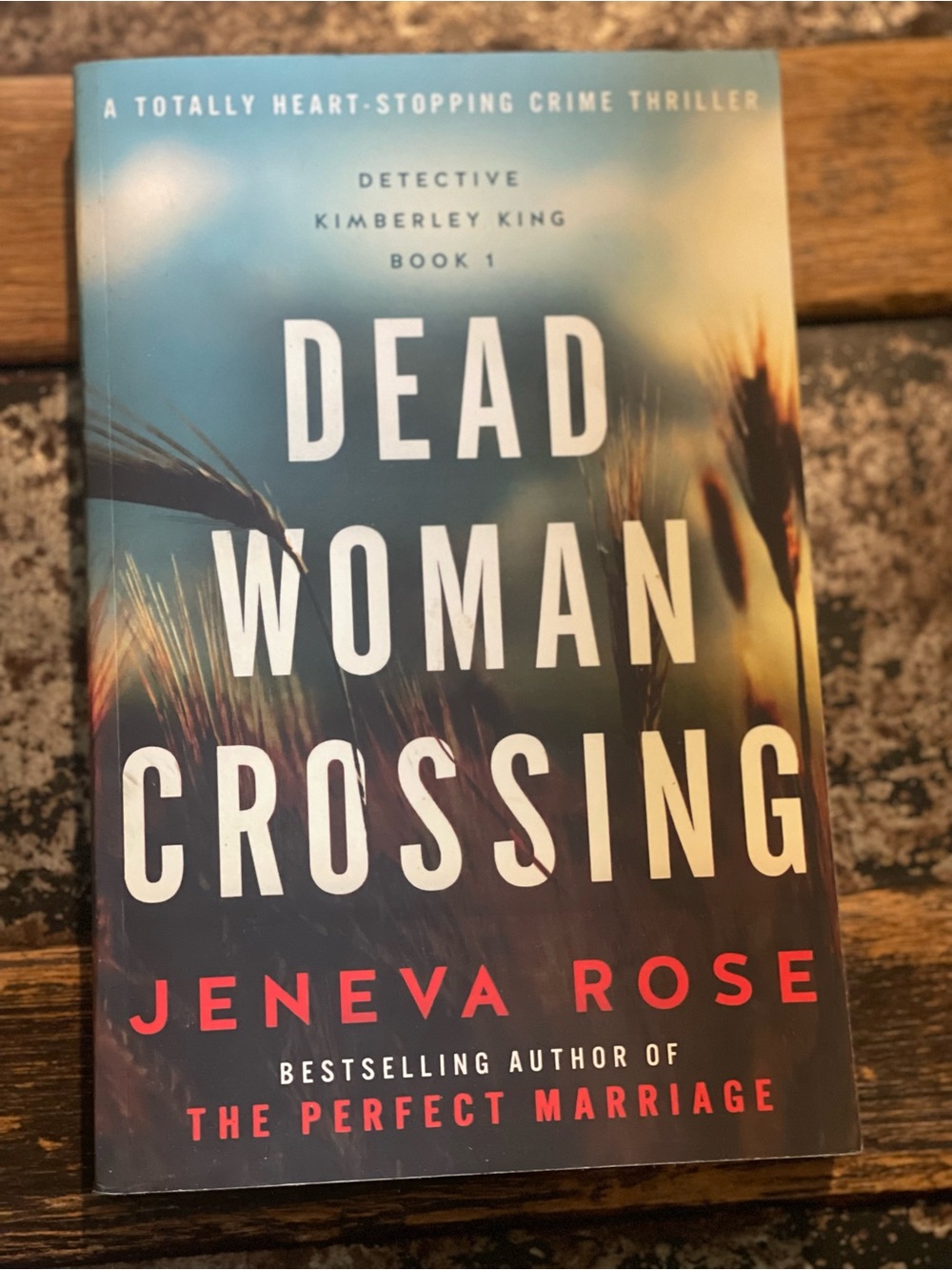 Dead Woman Crossing - Crime Thriller - Great book and author!